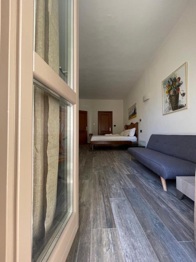 Al Laghetto La Morra Bed & Breakfast Luaran gambar