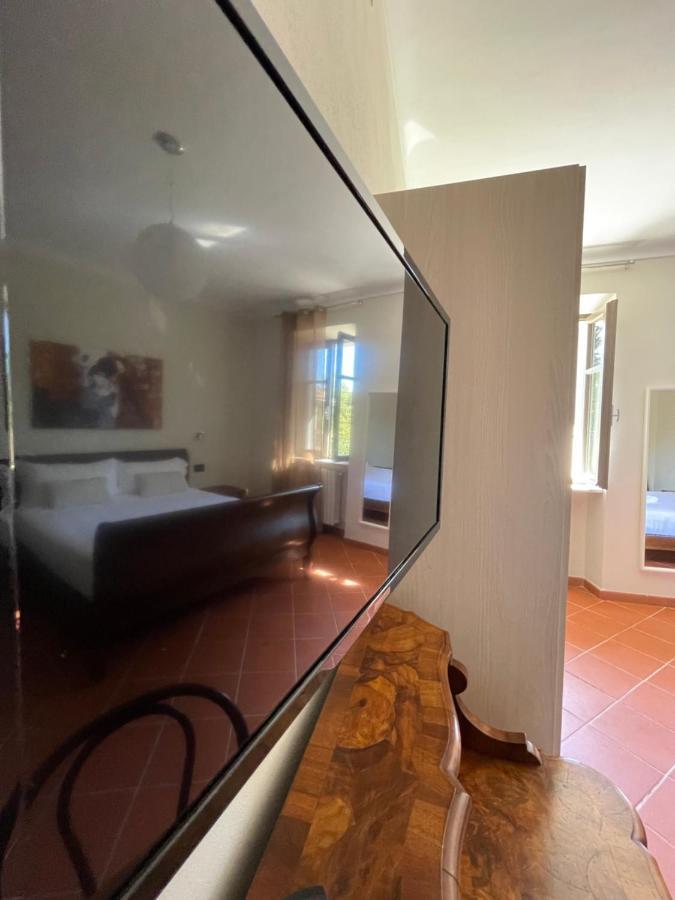 Al Laghetto La Morra Bed & Breakfast Luaran gambar