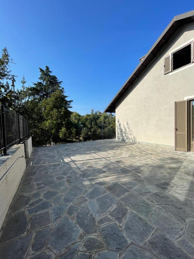 Al Laghetto La Morra Bed & Breakfast Luaran gambar