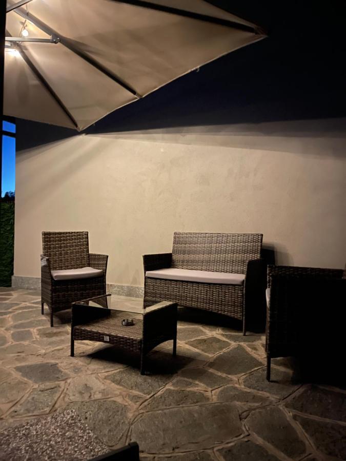 Al Laghetto La Morra Bed & Breakfast Luaran gambar